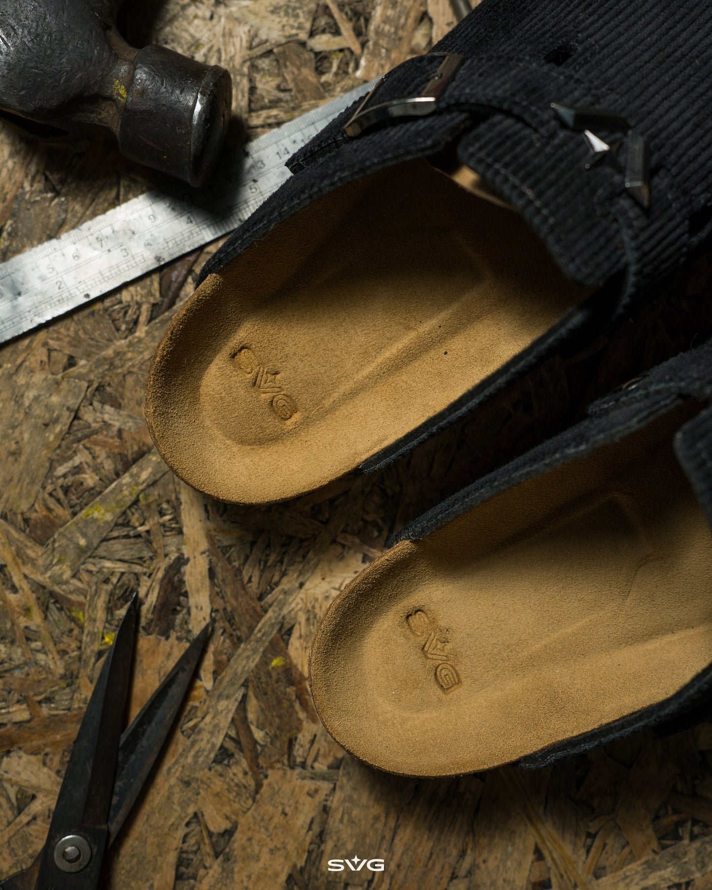 Cordouiré Black Slip-On