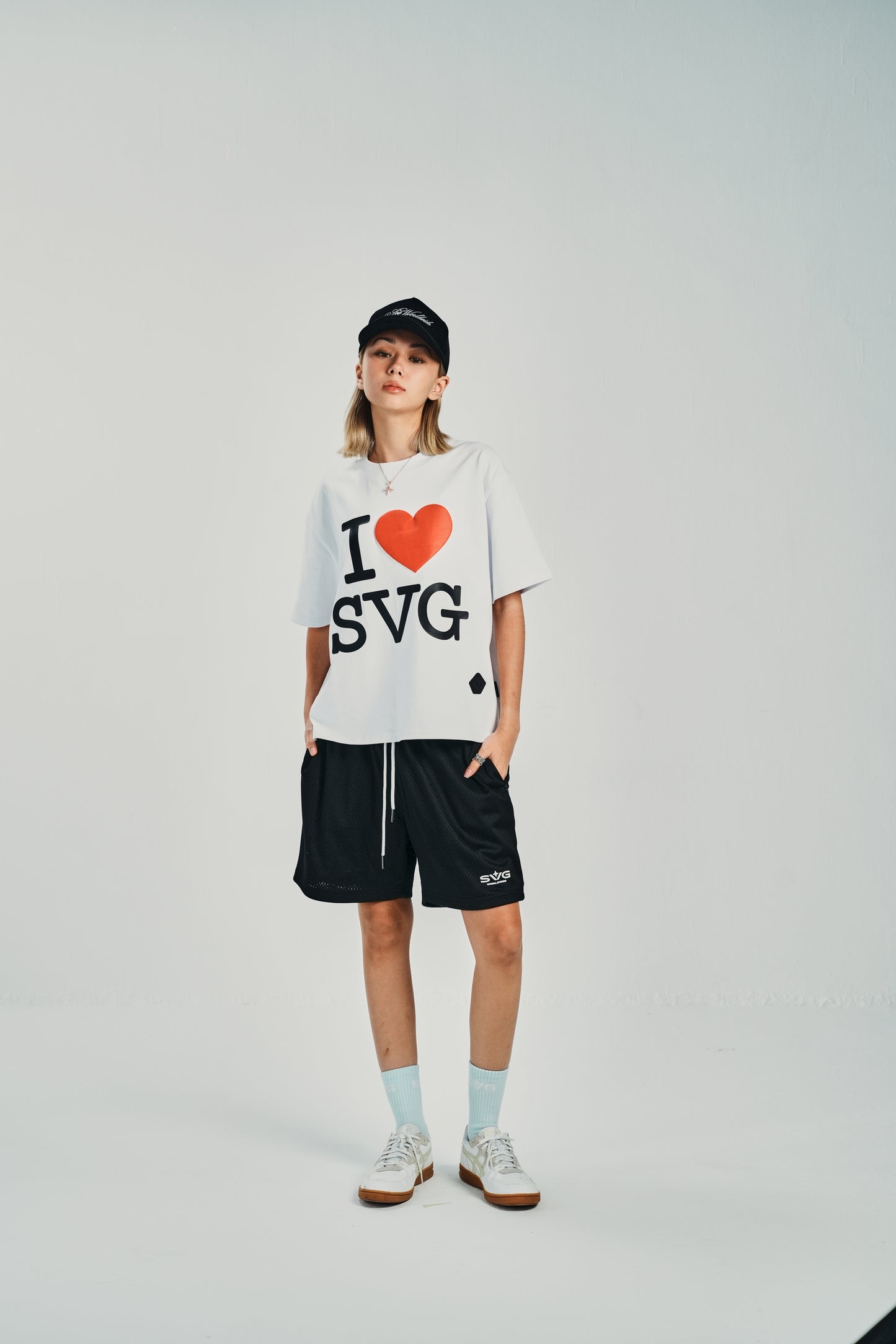 SVG Mesh Black Short