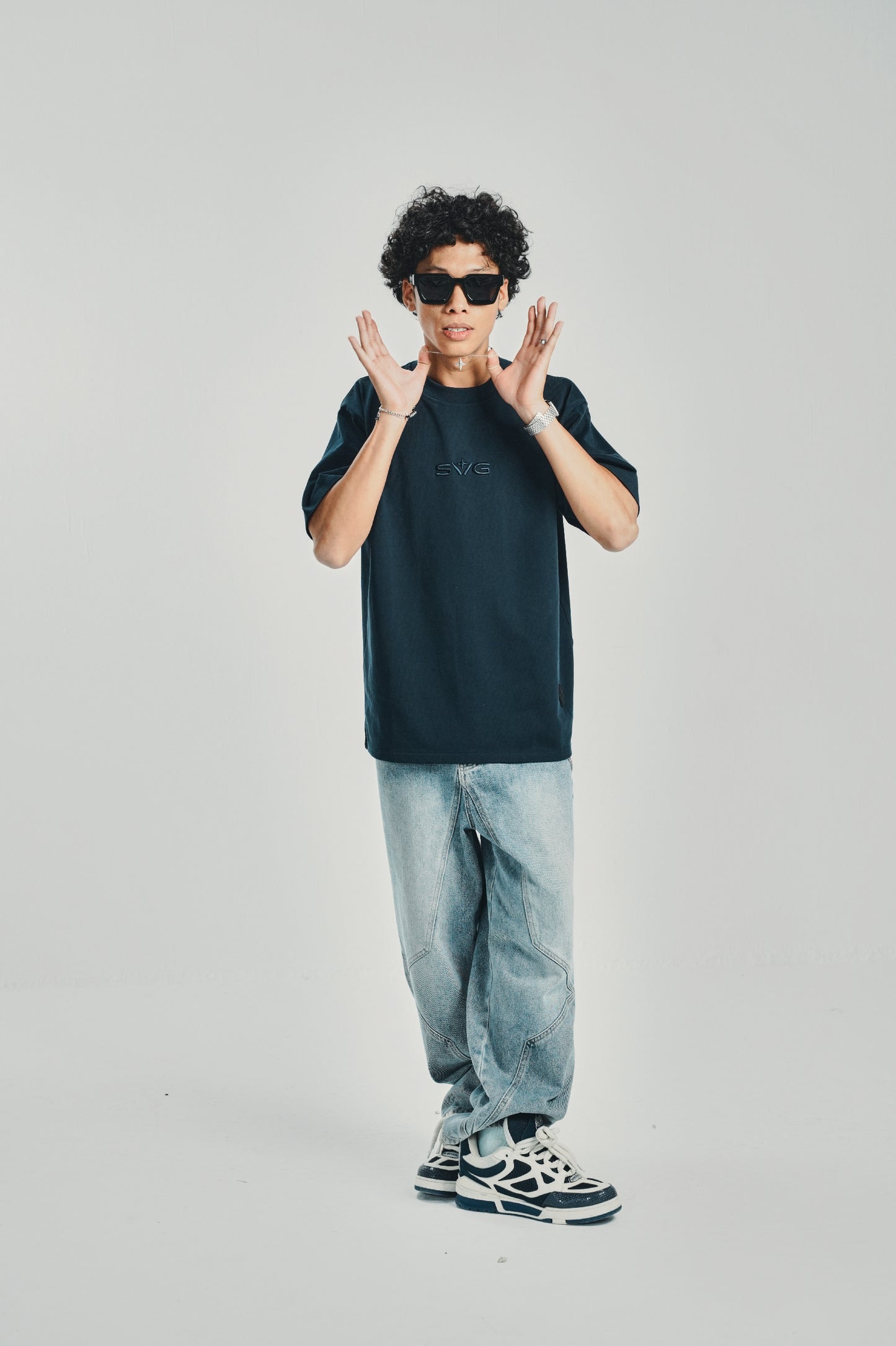 Embroidery Victory NavyBlue Tee