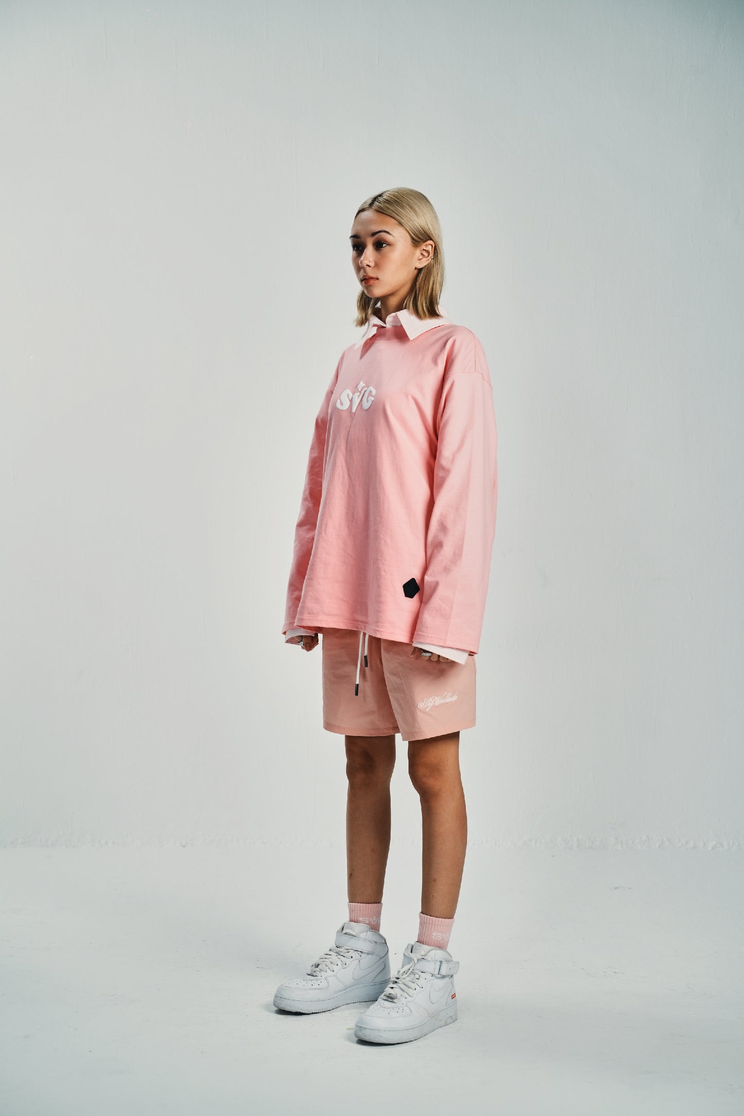 Cursive Pink Short
