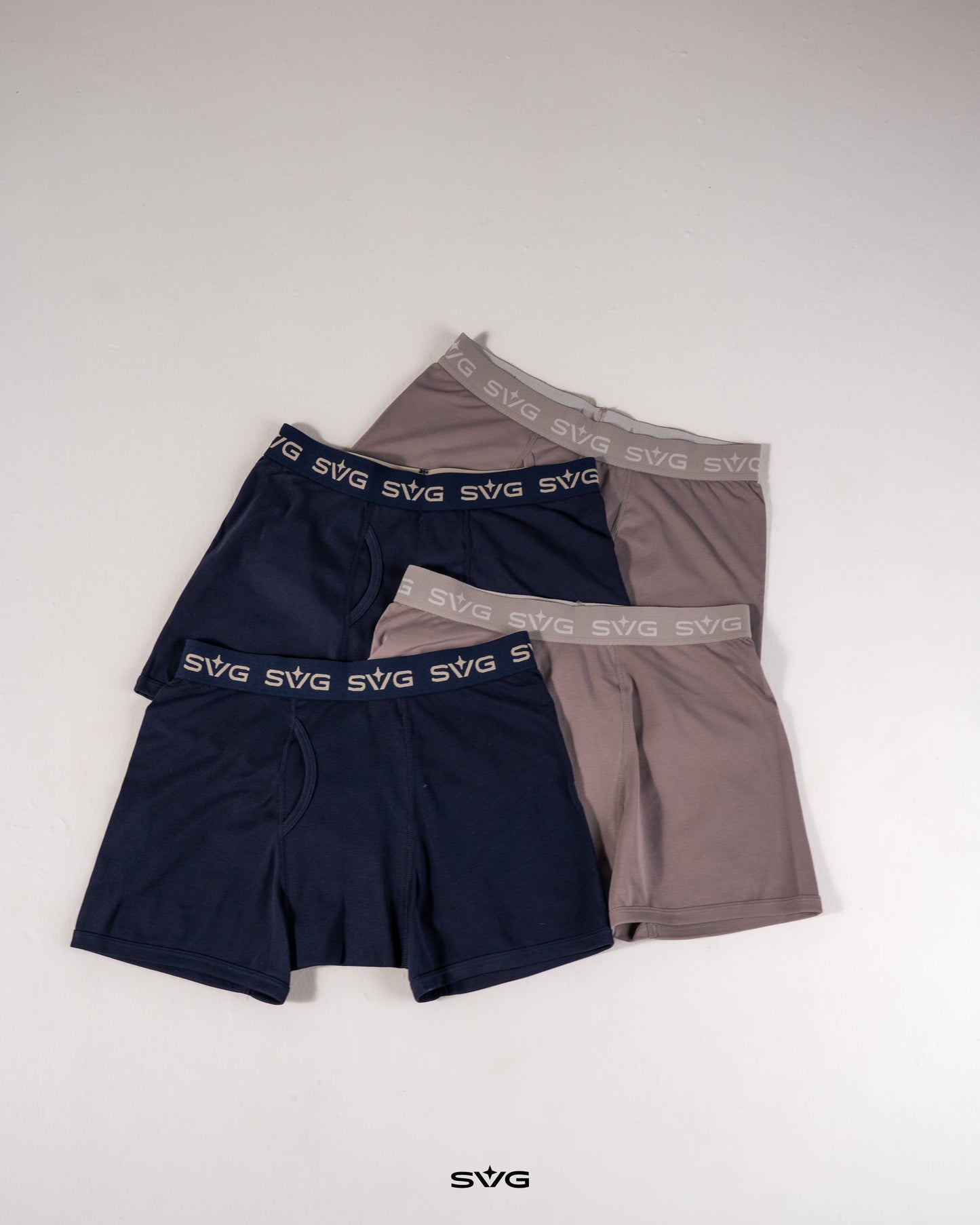 BOXER GREY
