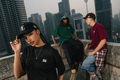 The SVG City Waving Flag Tee Magenta