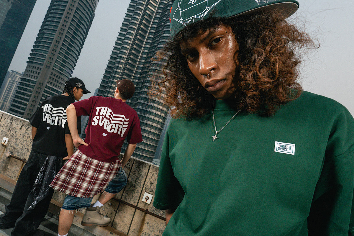The SVG City Waving Flag Tee Green