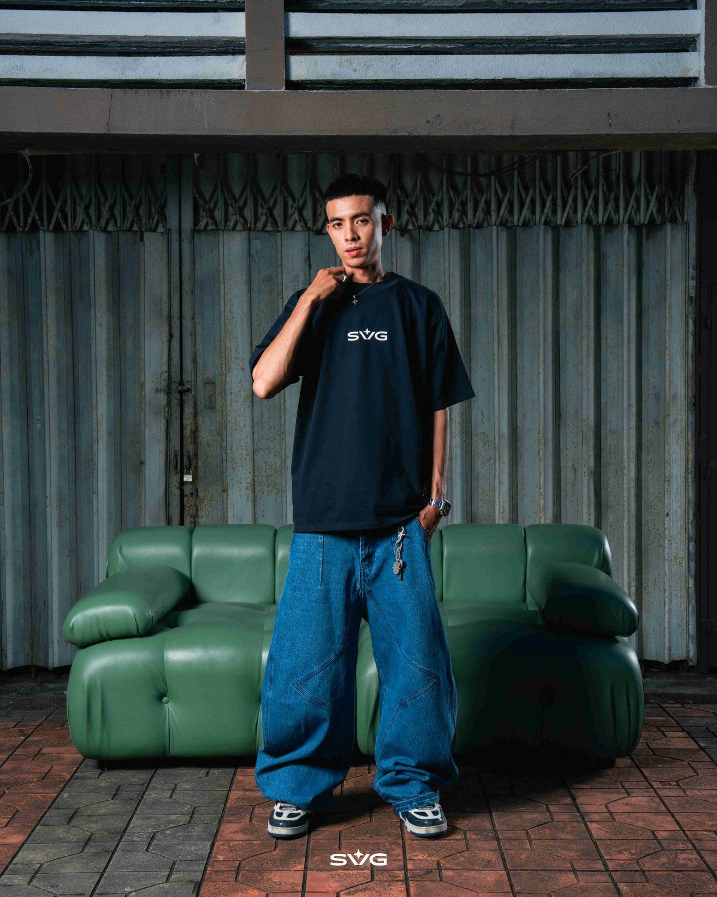 Victory Embroidery Leather Tee Dark Blue