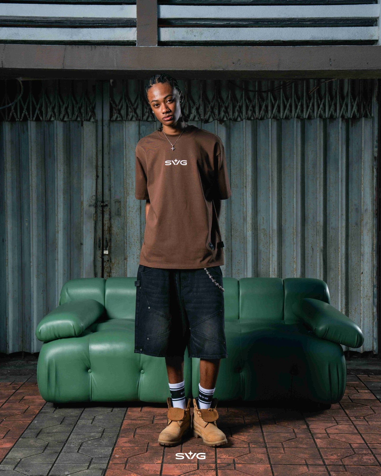 Victory Embroidery Leather Tee Brown