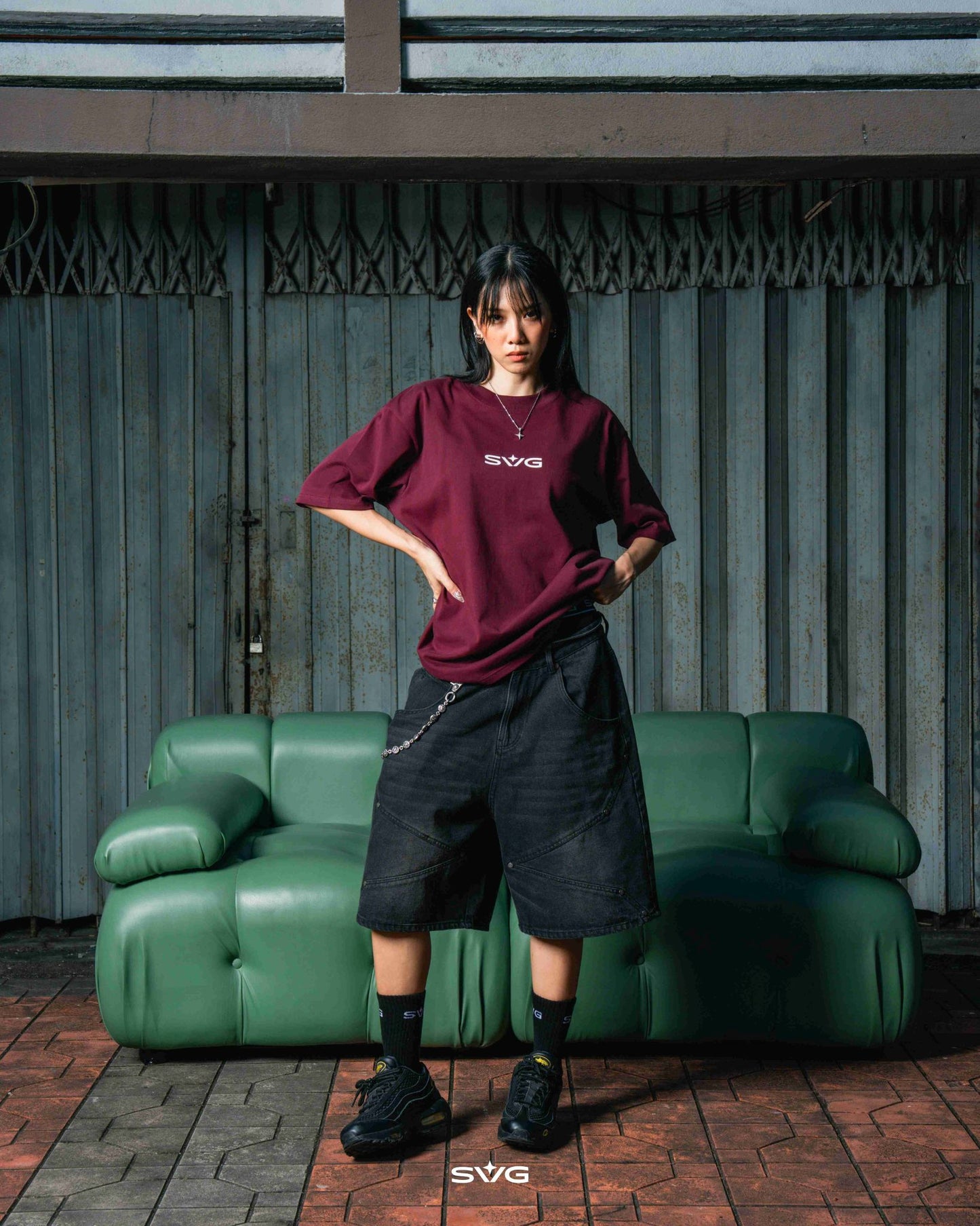 Victory Embroidery Leather Tee Burgundy