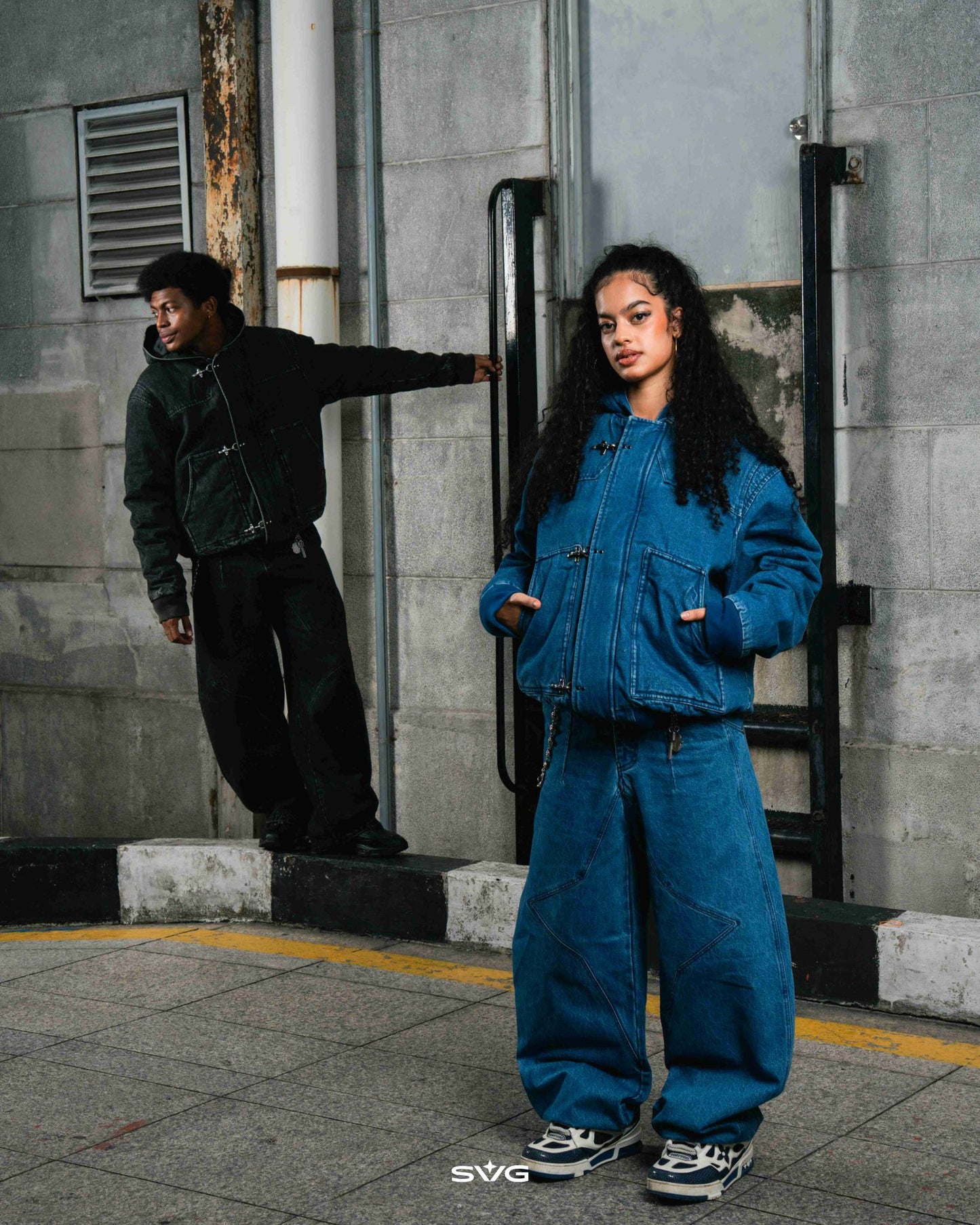 Clasp Detroit Blue Denim