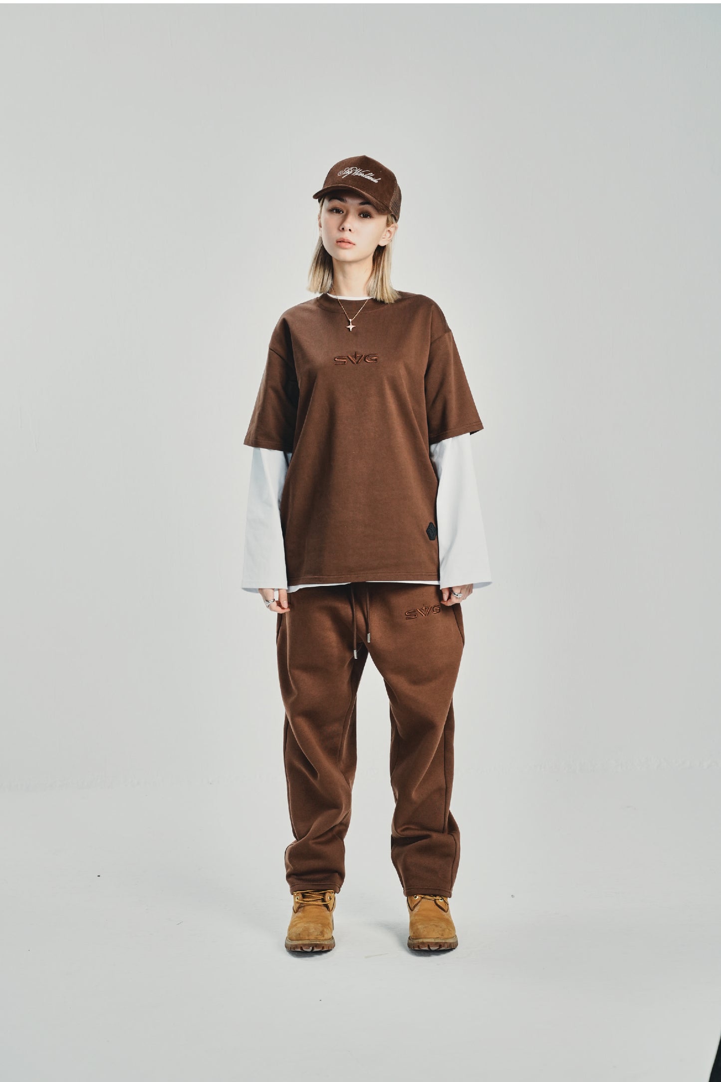 Embroidery Victory Brown Tee