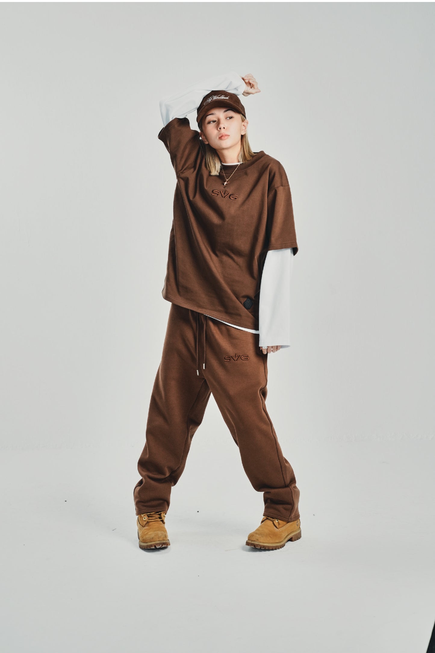 Embroidery Victory Brown Tee