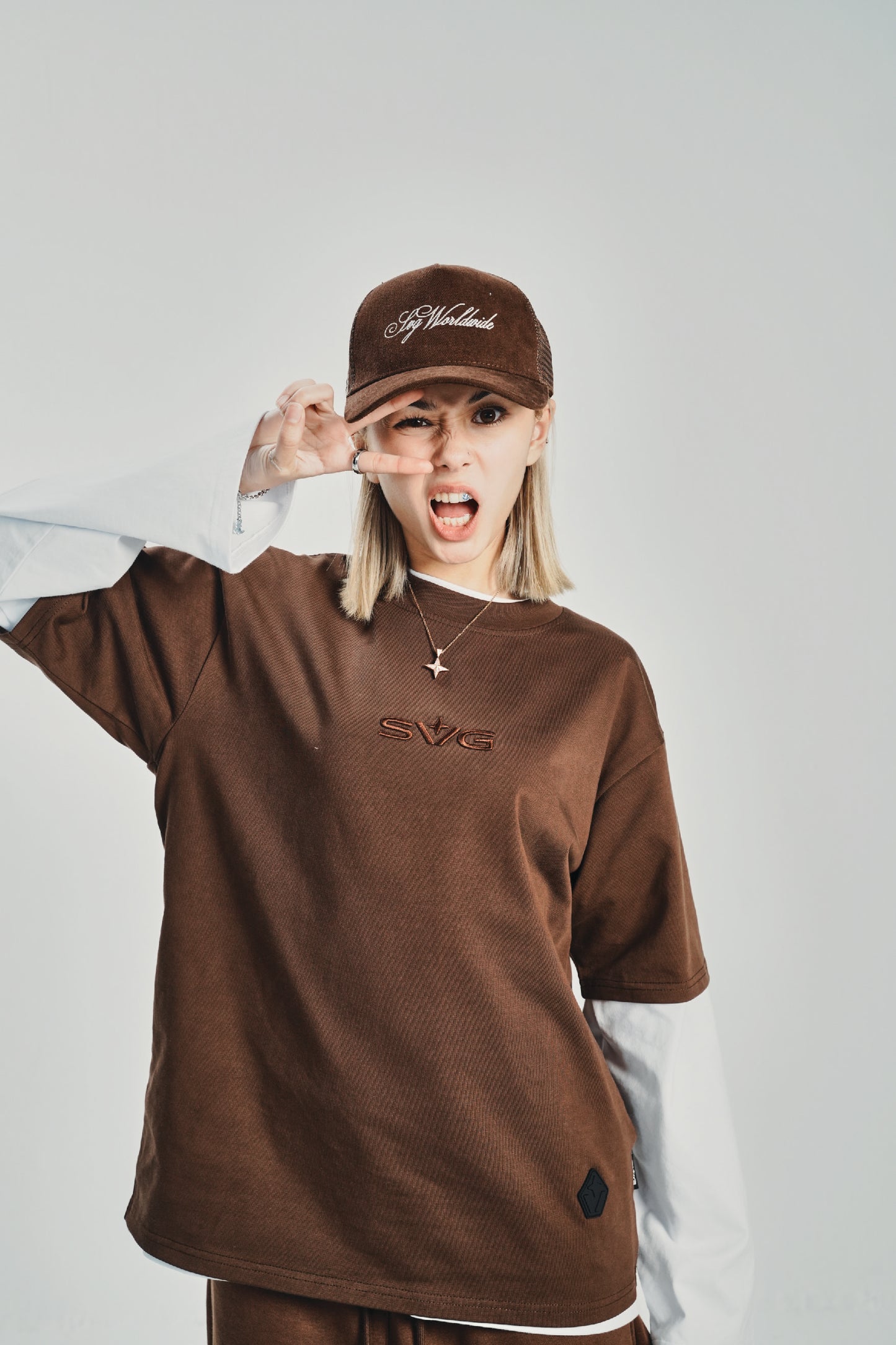 Embroidery Victory Brown Tee