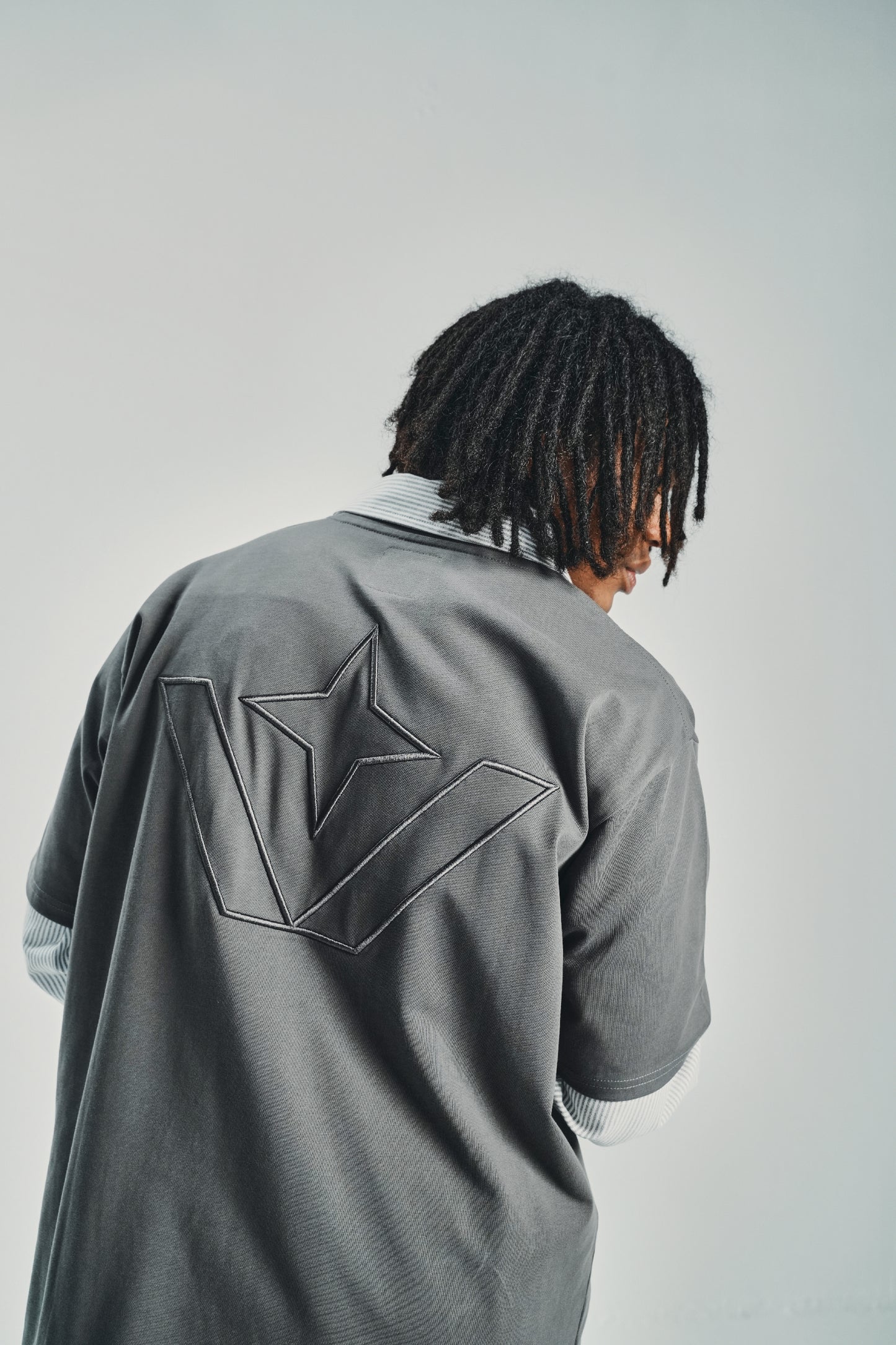 Embroidery Victory Grey Tee